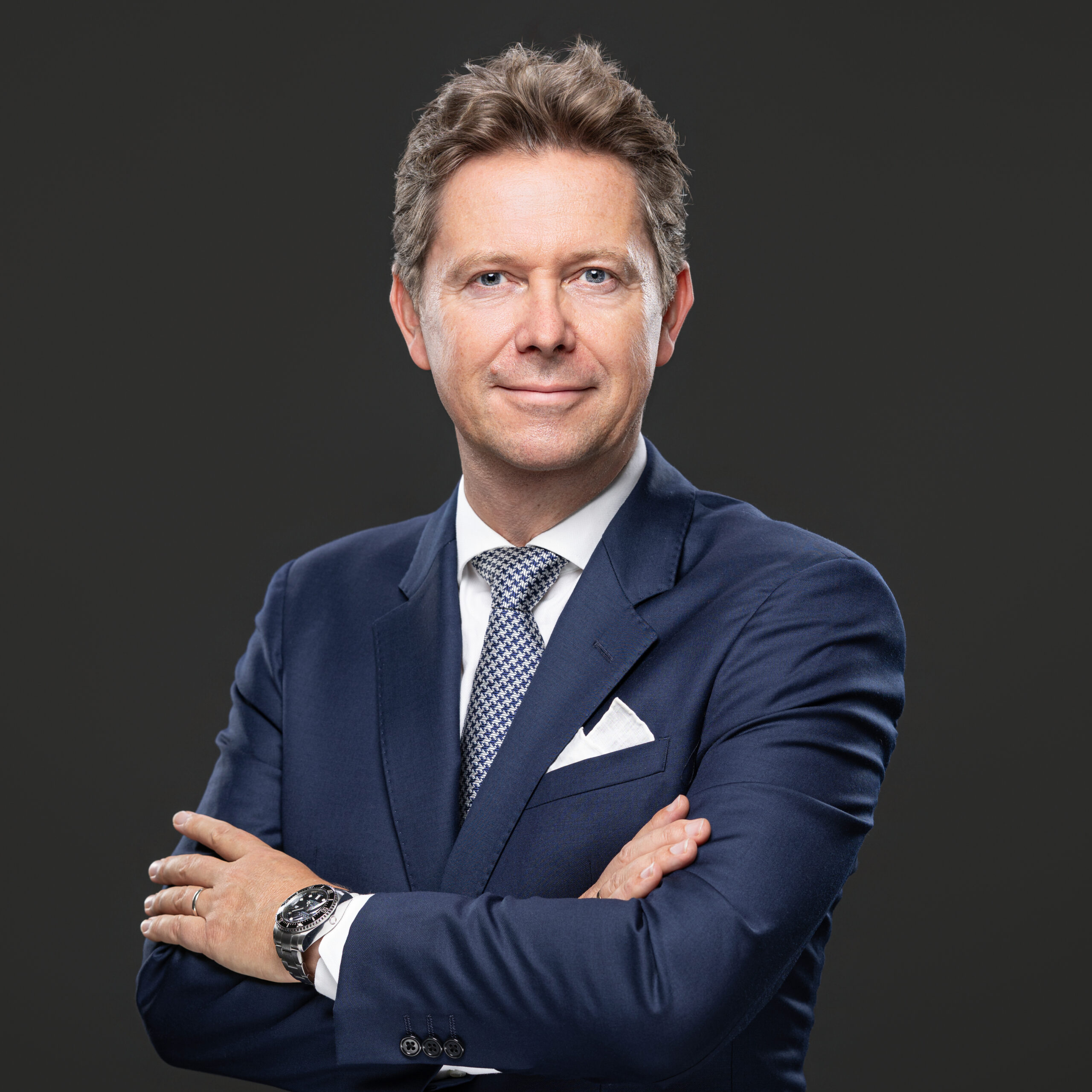 Portrait of Gabriel Bleser, experienced Luxembourg lawyer specializing in employment and competition law at JBV & Partners